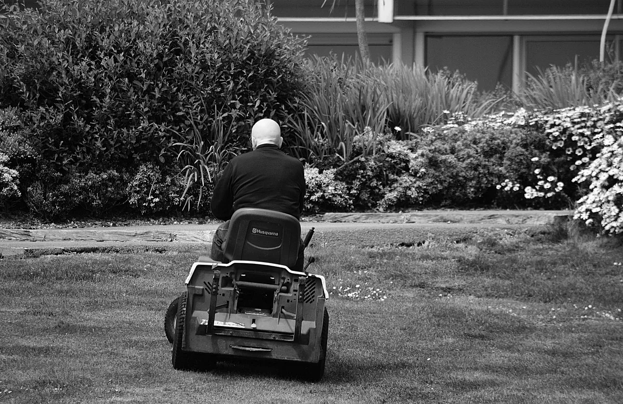 grass, mowing, nature, lawn mower, man, works, worker, black and white, garden. Wages and labour costs for a lawn care business in 2027