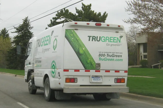 TruGreen lawn care service van, Carpenter Road, south of Packard Road, Pittsfield Township, Michigan. Local search for a lawn care business: what to fix